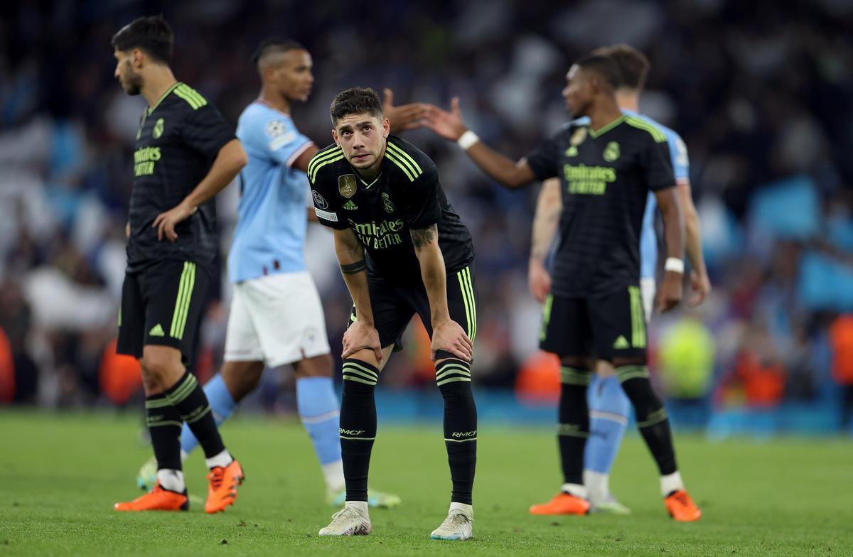 Federico Valverde, cariacontecido al final del encuentro entre el Real Madrid y el Manchester City