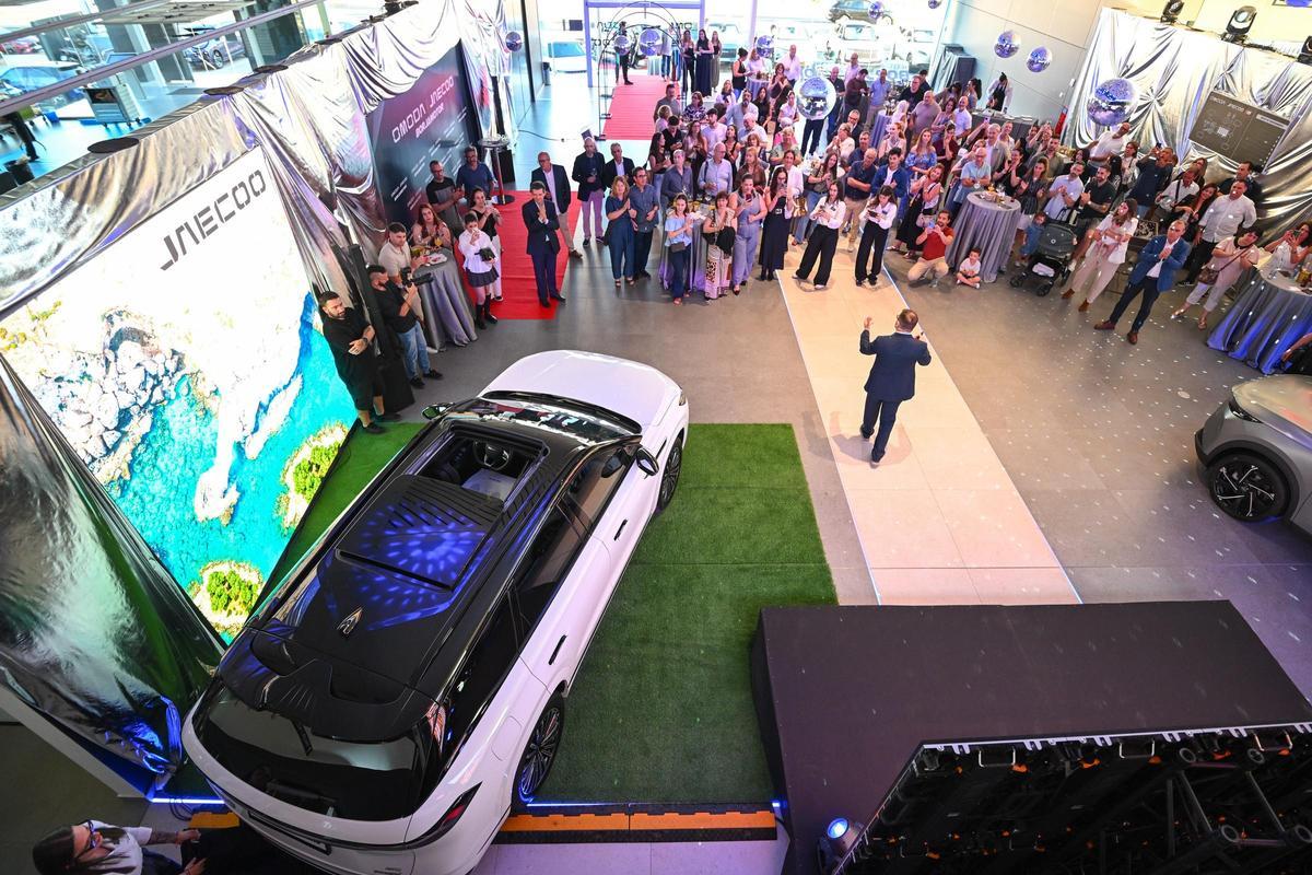 Durante el evento los asistentes conocieron de primera mano la tecnología Super Hybrid System (SHS), eje de la estrategia de electrificación de OMODA &amp; JAECOO.