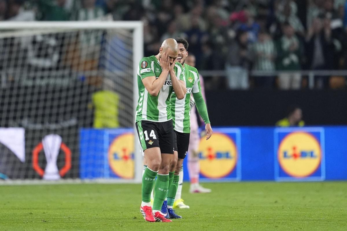 Imagen del encuentro Real Betis - Panathinaikos en el Estadio de la Cartuja de Sevilla.
