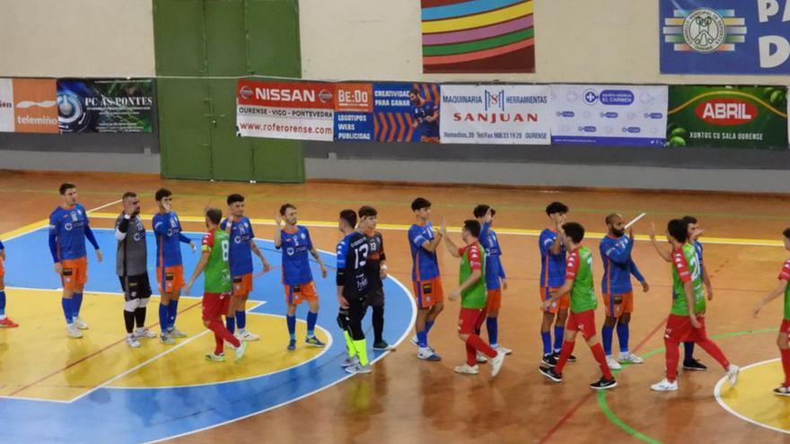 Esteo y Sala Ourense en s Remedios en el duelo de ida. |  // F.CASANOVA