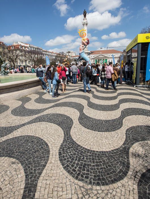 Las Hogueras conquistan el corazón de Lisboa