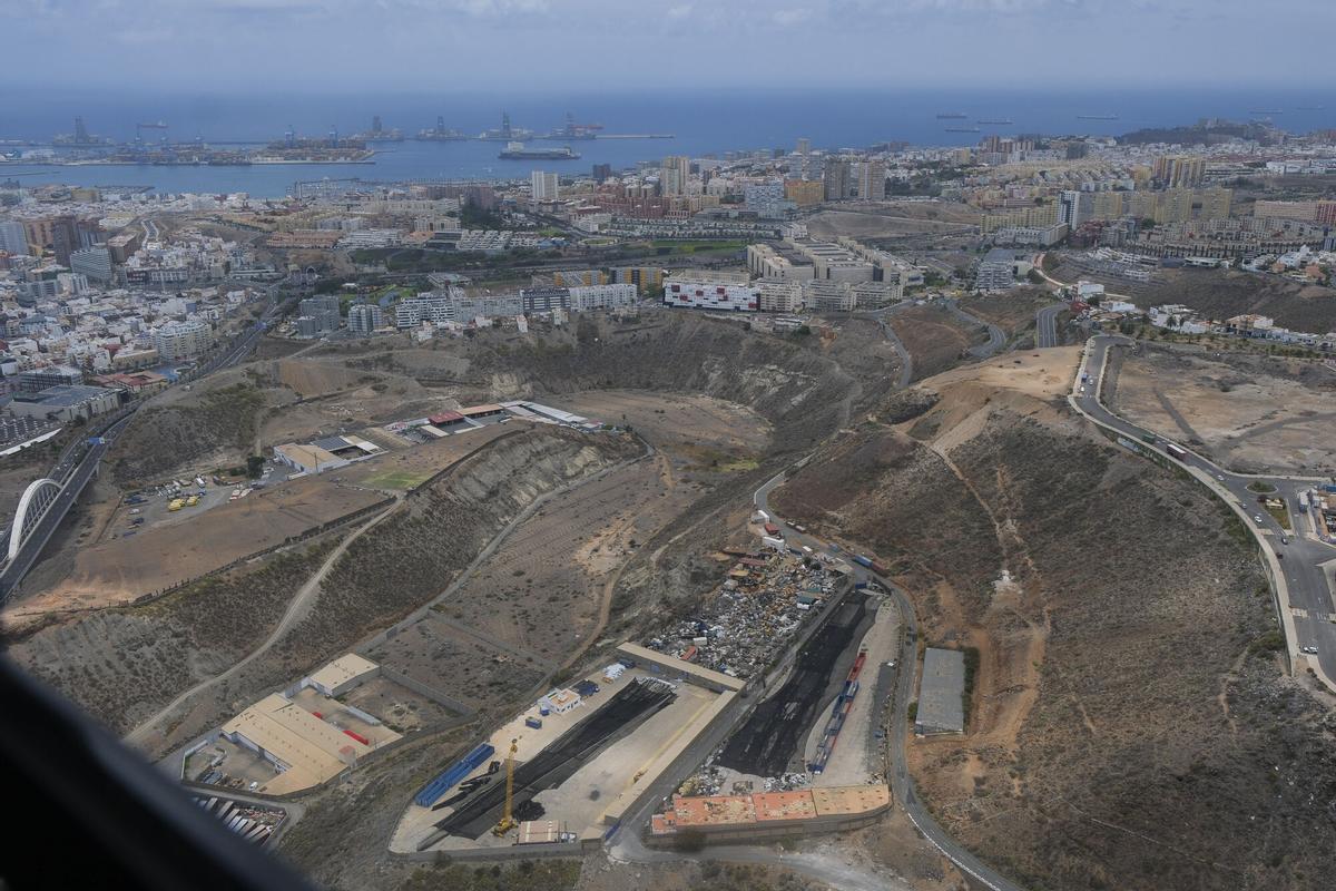 Vista aérea del barranco de Tamaraceite, donde está previsto el traslado de la subestación de La Cícer.