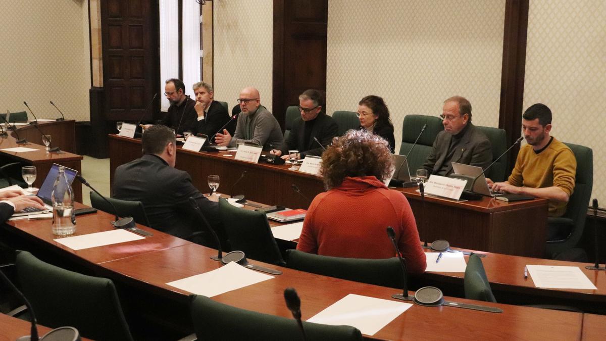 La comissió d'investigació de Pegasus al Parlament, amb la compareixença dels advocats Gonzalo Boye, Andreu Van den Eynde i Benet Sallellas