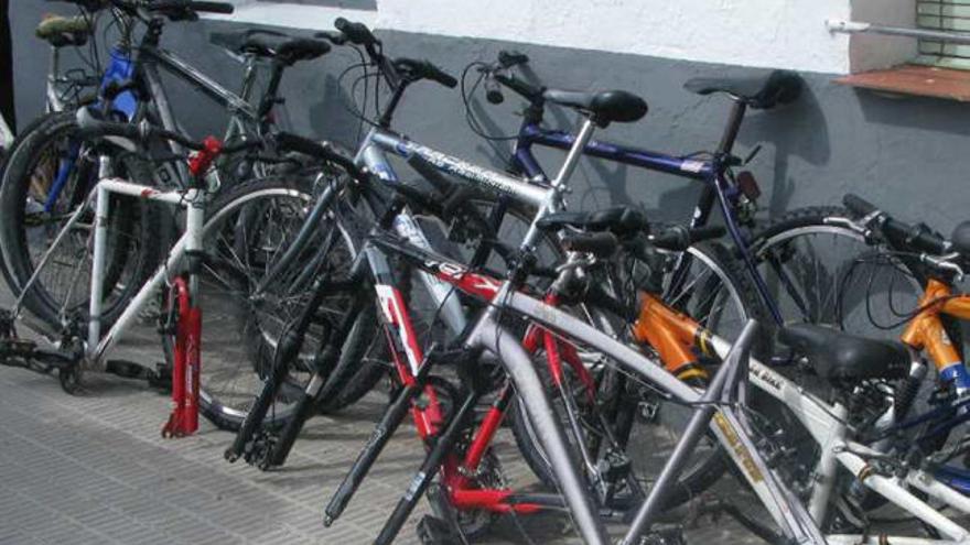 La banda tenía 12 bicicletas presuntamente sustraídas.