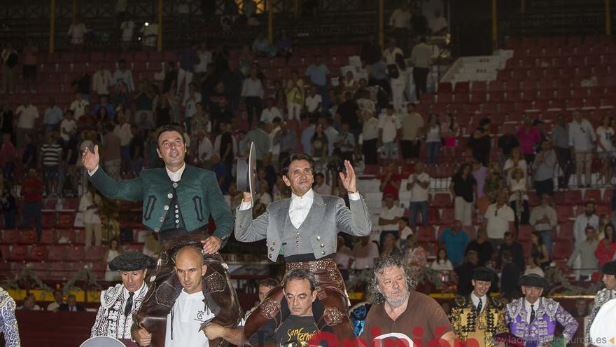Corrida de rejones en la Feria de Murcia (Andy Cartagena y Diego Ventura)