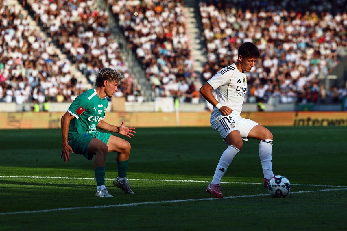 Arda Güler, durante el Tirol-Real Madrid.