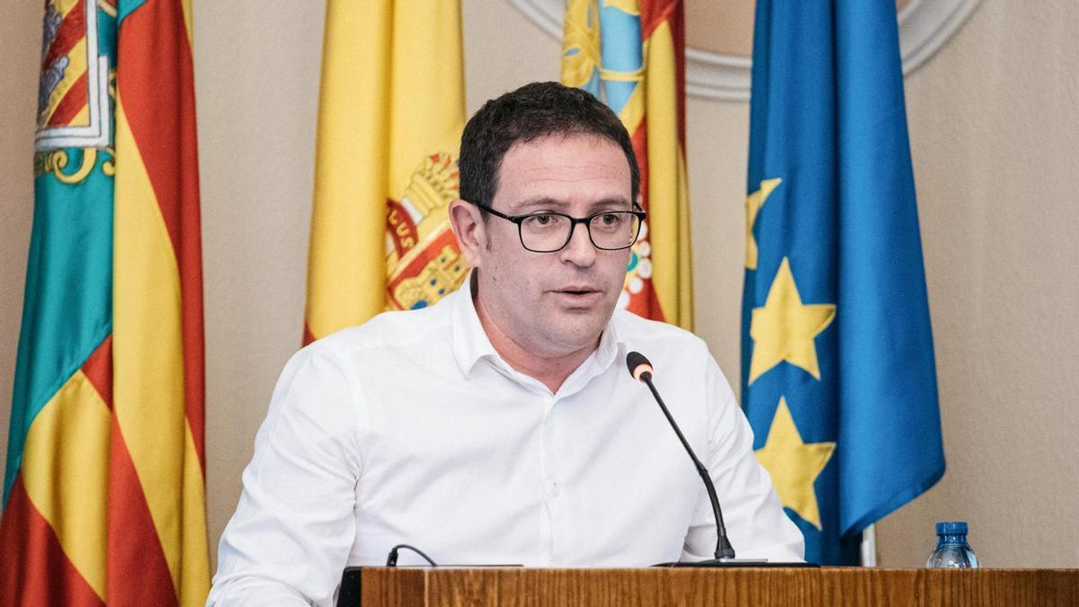 Ignasi Garcia, portavoz del grupo municipal de Compromís, durante un pleno.