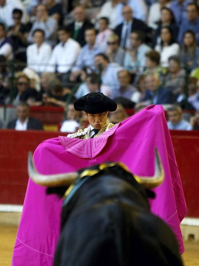 Toros: segundo día de Feria, lunes 12 de octubre de 2015