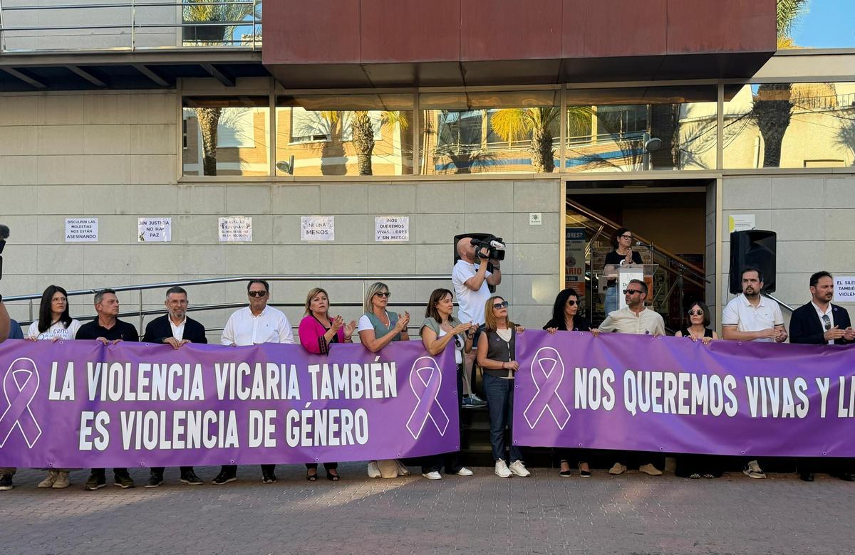 Dolores despide a Marisol y Alberto y clama contra la violencia machista