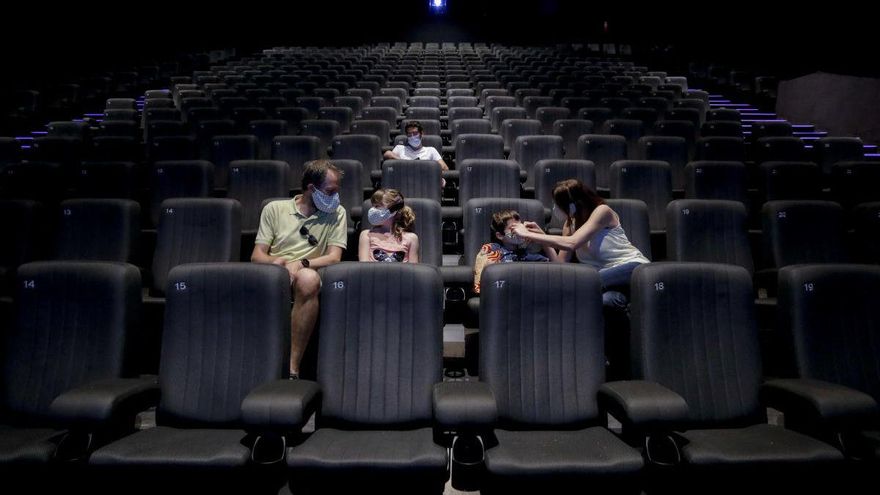 Sin comida en las salas de cine asturianas:  el TSJA da la razón a Salud