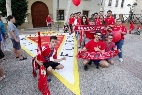 Manifestación en apoyo al Real Murcia