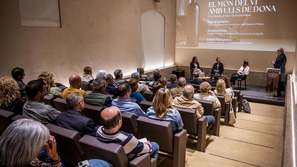 Un moment de la jornada celebrada en el Celler Peralada.