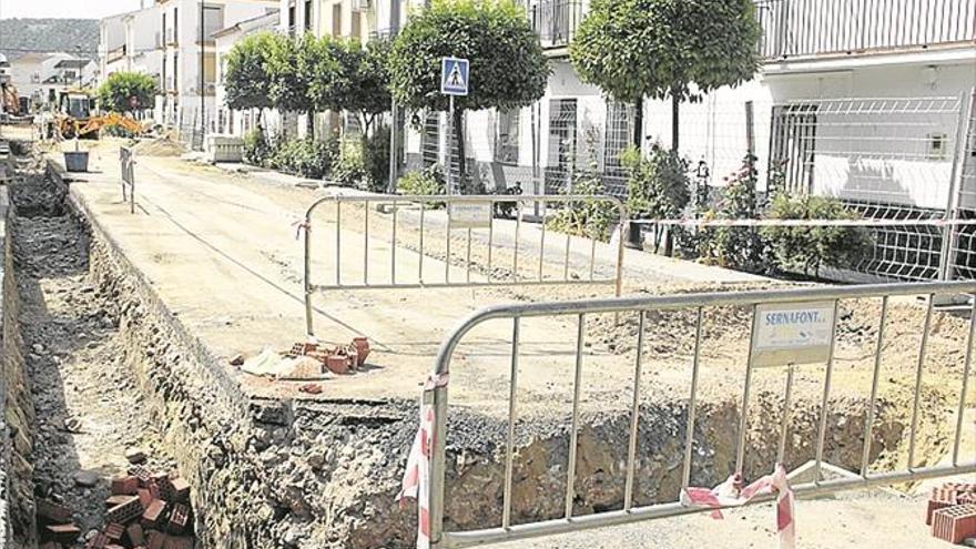 Actuación en Villa del Río para renovar el colector de avenida de Andalucía