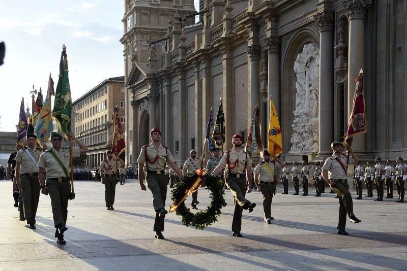 Retreta militar y homenaje a los caídos por España