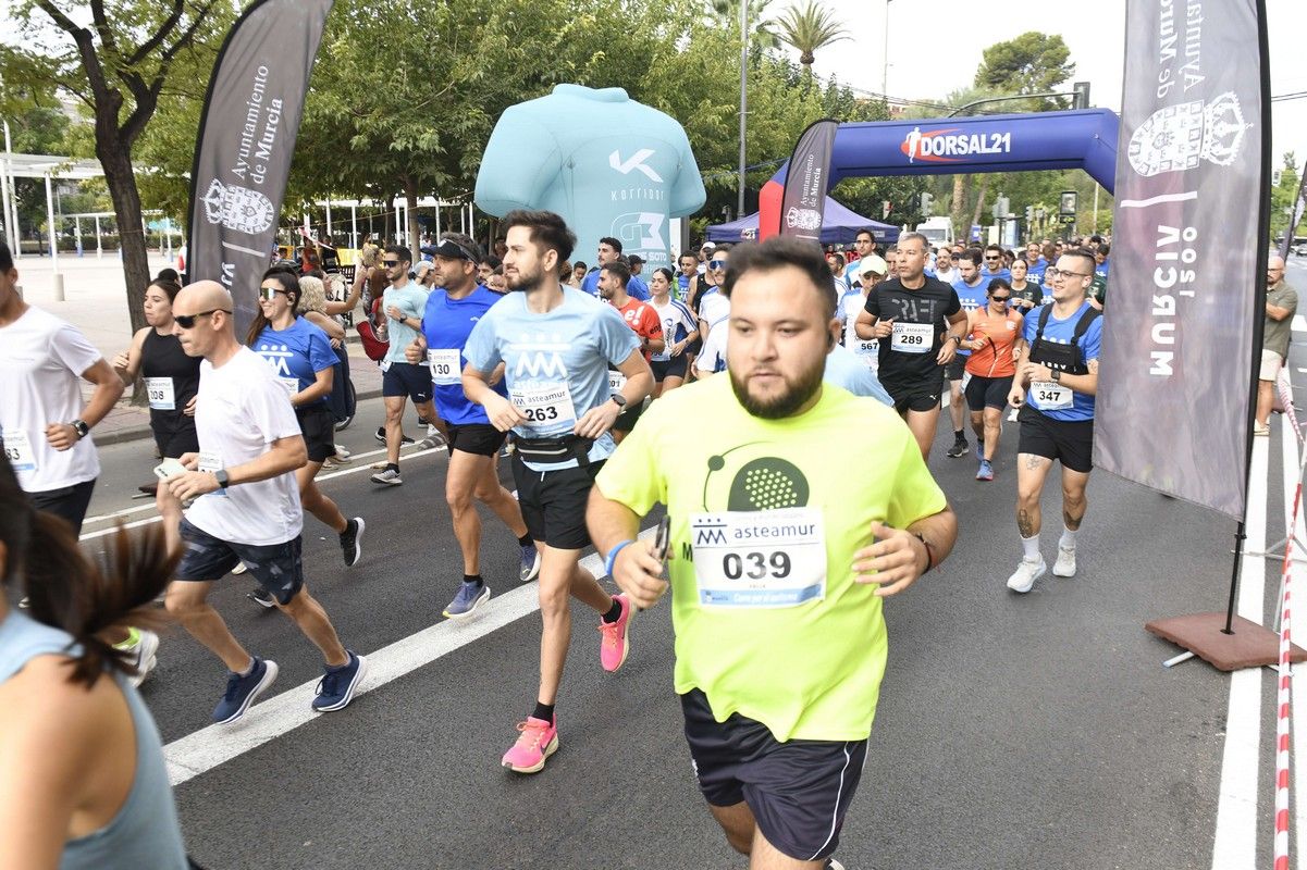 La carrera y marcha Solidaria Asteamur, en imágenes