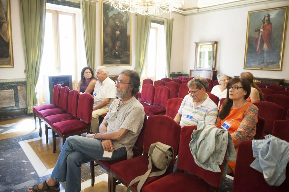 Pleno en el Ayuntamiento de Oviedo