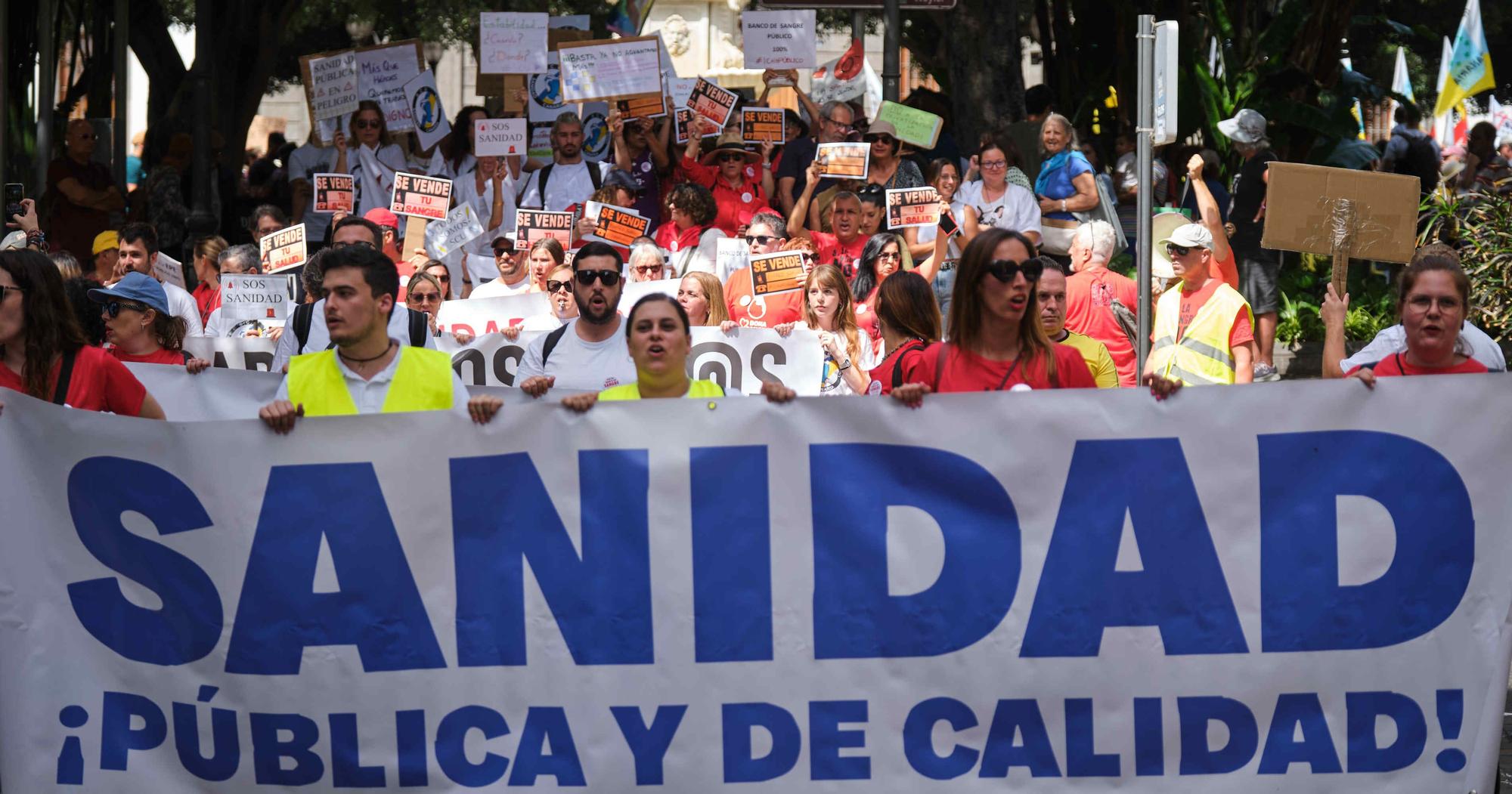 Manifestación en Tenerife por una sanidad digna