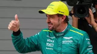 El padre de Checo Pérez se rinde a Alonso: "Está en el mejor momento de su carrera"