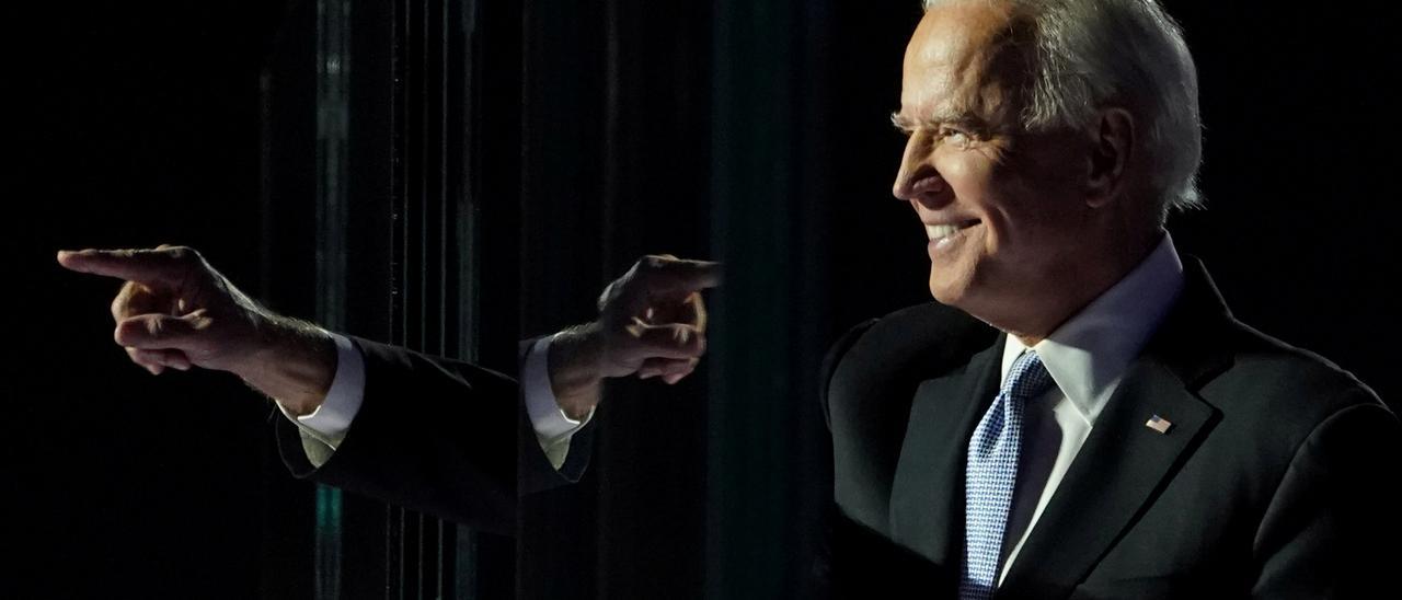 FILE PHOTO: Democratic 2020 U.S. presidential nominee Joe Biden points a finger at his election rally in Wilmington