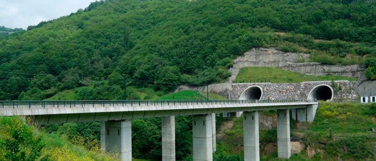 Obras de la variante a la altura de Sotiello. SILVEIRA