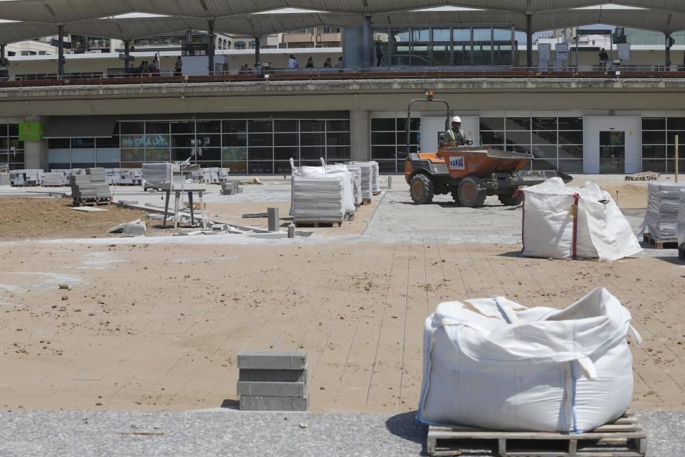 Pavimentació dels vials de la zona nord del parc Central