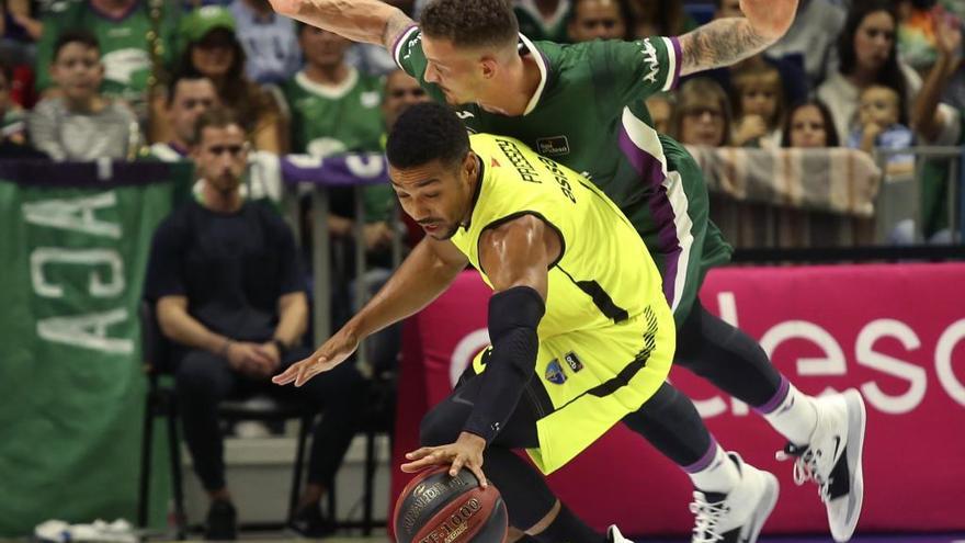 El Unicaja perdió contra un serio &quot;Estu&quot;