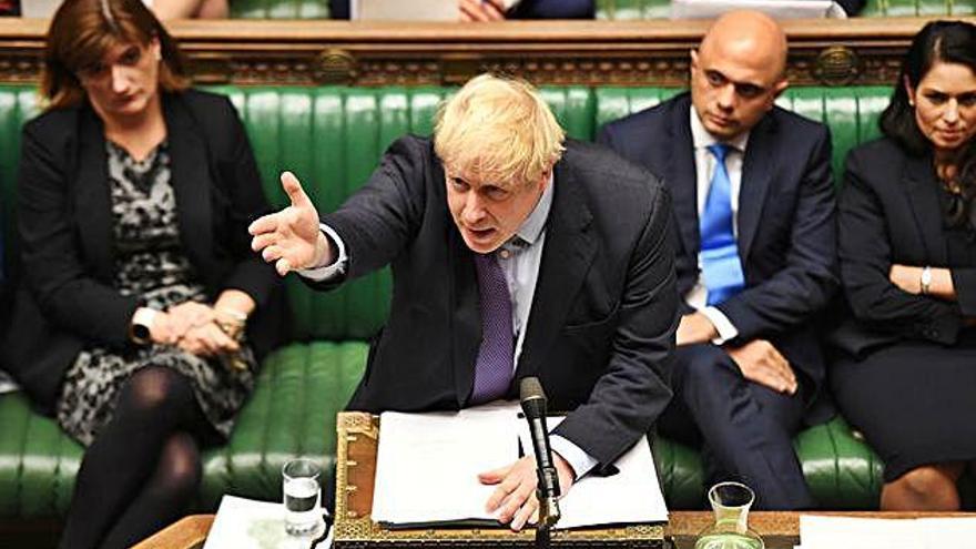 Boris Johnson defensant el seu acord amb la UE per al Brexit al Parlament britànic.