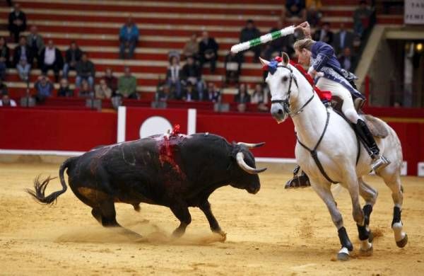 Vaquillas y rejones en la Feria San Jorge