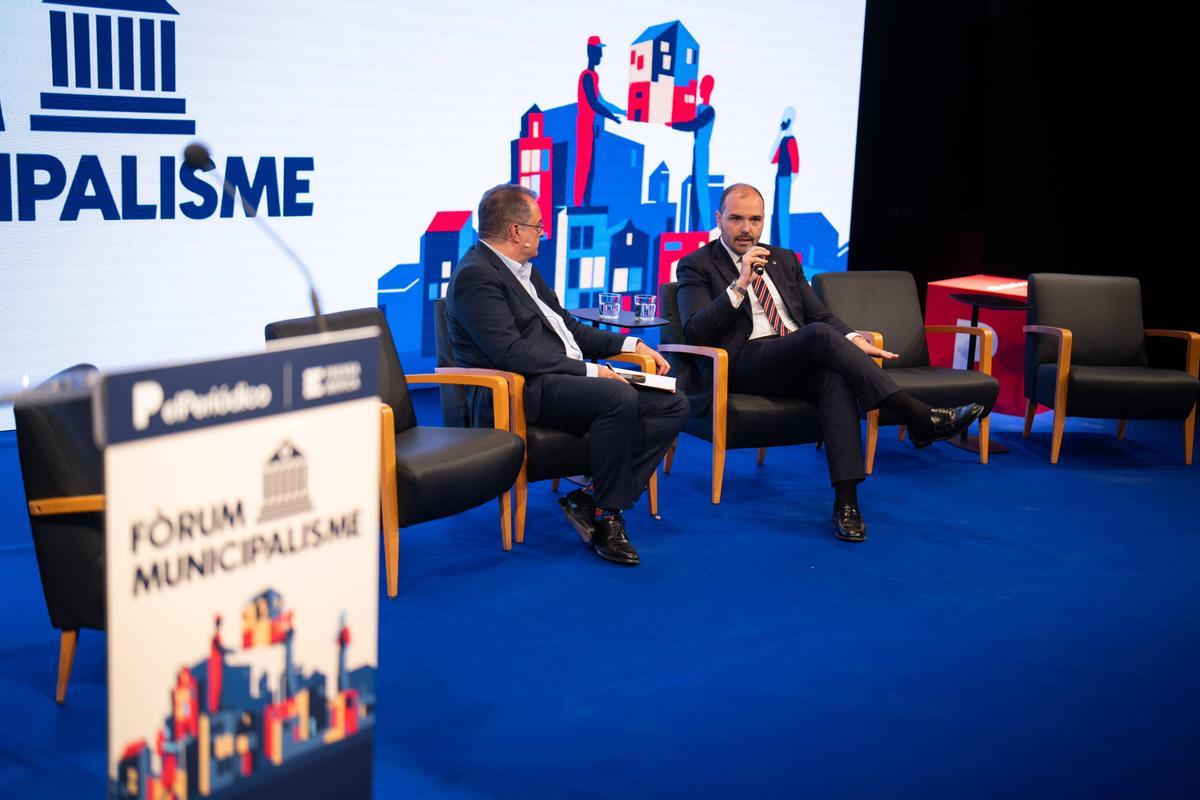 El conseller de la Presidència, Albert Dalmau, en el I Fòrum Municipalisme de EL PERIÓDICO y Prensa Ibérica