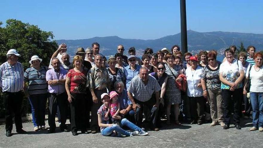 Vecinos de Matalobos y Toedo visitan la ciudad de Vigo