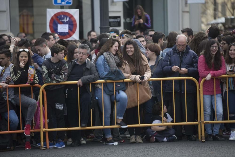 Búscate en la mascletà