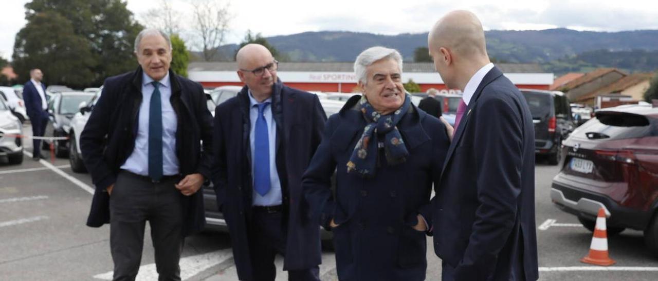 La visita del presidente de la Federación Española de Fútbol, Pedro Rocha, a Asturias, en imágenes
