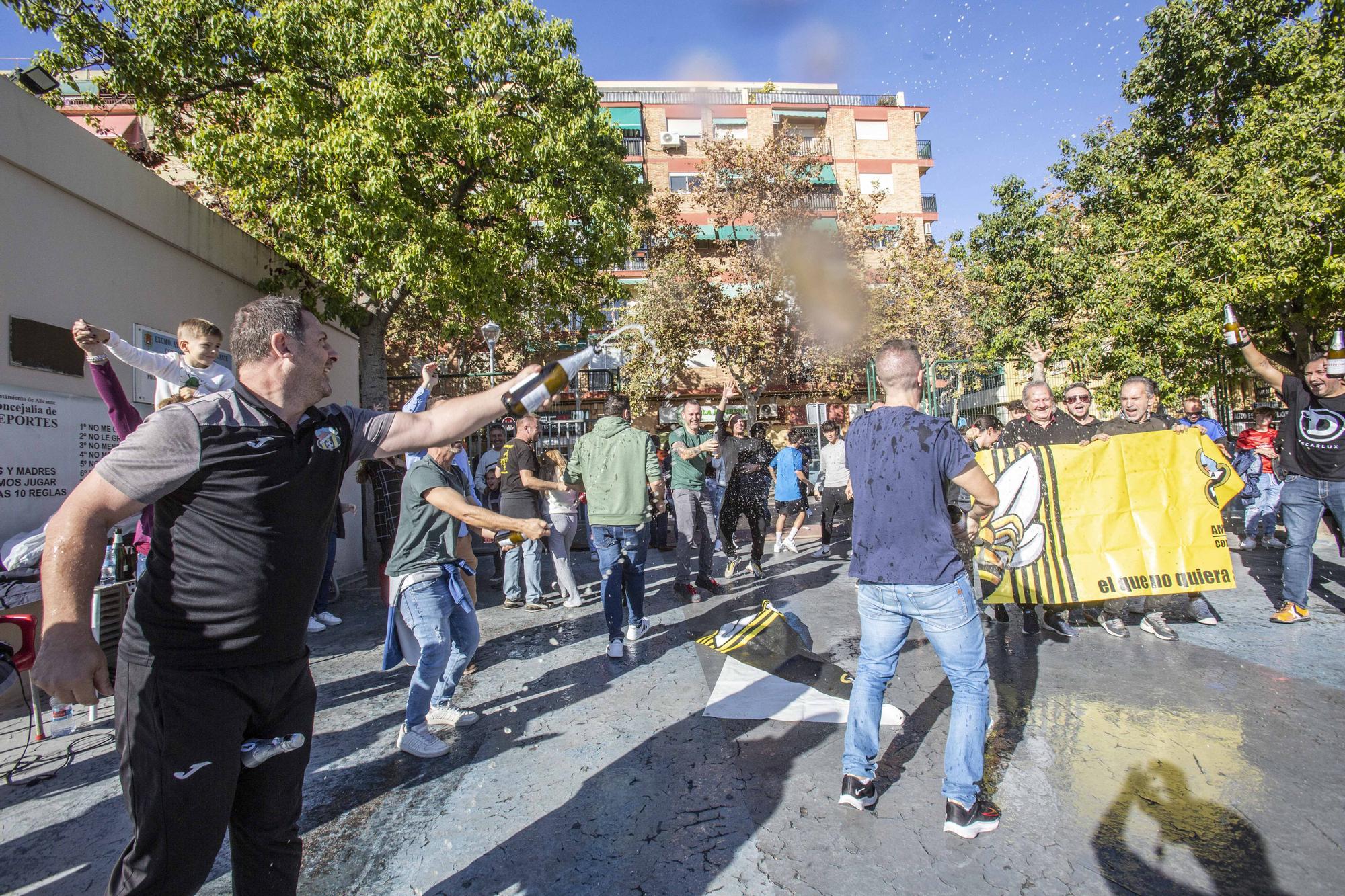 El Betis Florida de Alicante reparte 14 millones de euros del cuarto premio de la Lotería