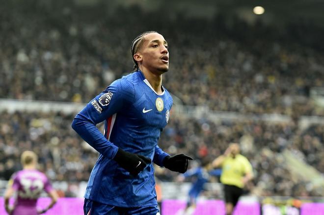 Joao Pedro, la alternativa del Barça a Julián Álvarez