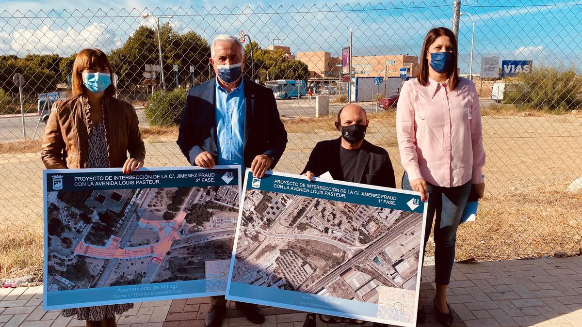 Presentación de esta actuación urbanística: de izquierda a derecha, Ruth Sarabia, José del Río, Raúl López y Noelia Losada.