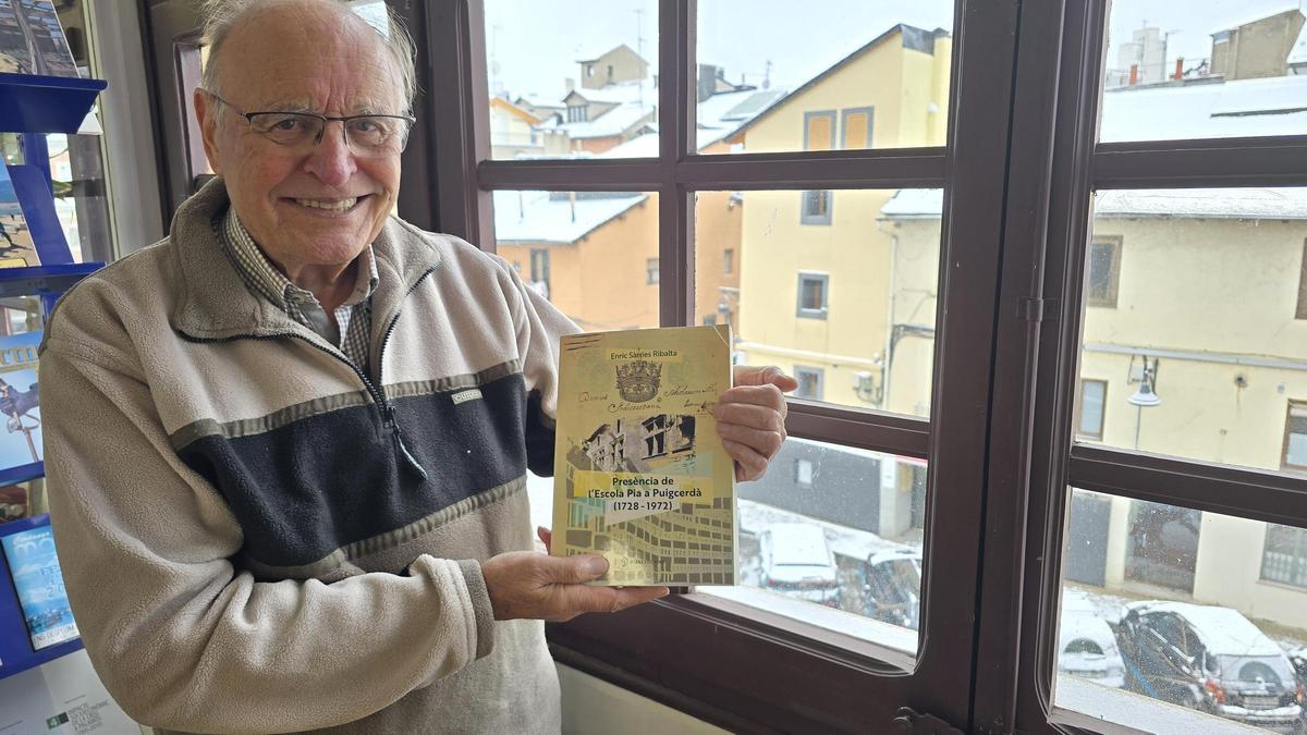 Enric Sàrries autor del llibre