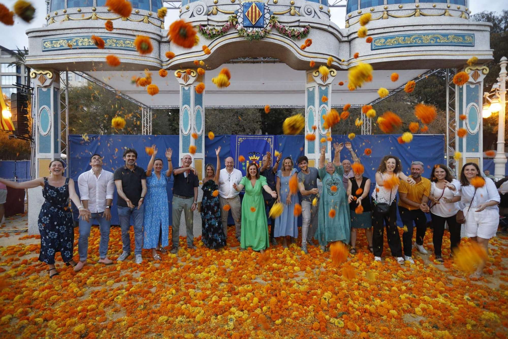 Así ha sido la Batalla de Flores en València 2024