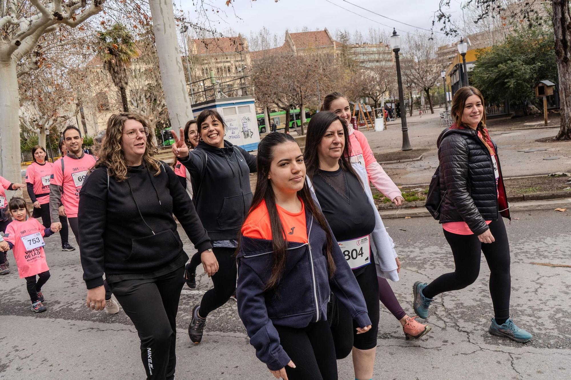 Busca't a les fotos de la Cursa de la Dona de Manresa 2024