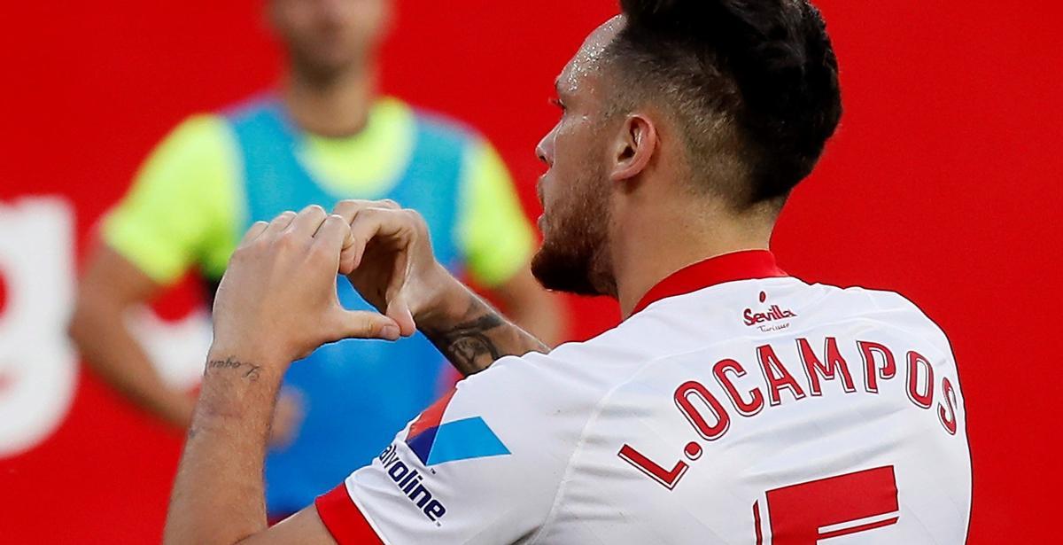 Ocampos celebra su gol al Granada en el Sánchez Pizjuán