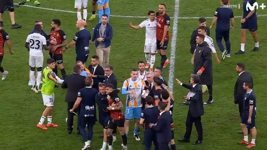 La 'pullita' de Dani Rodríguez a Raúl Asencio: "Lo animo a que aprenda a ganar..."