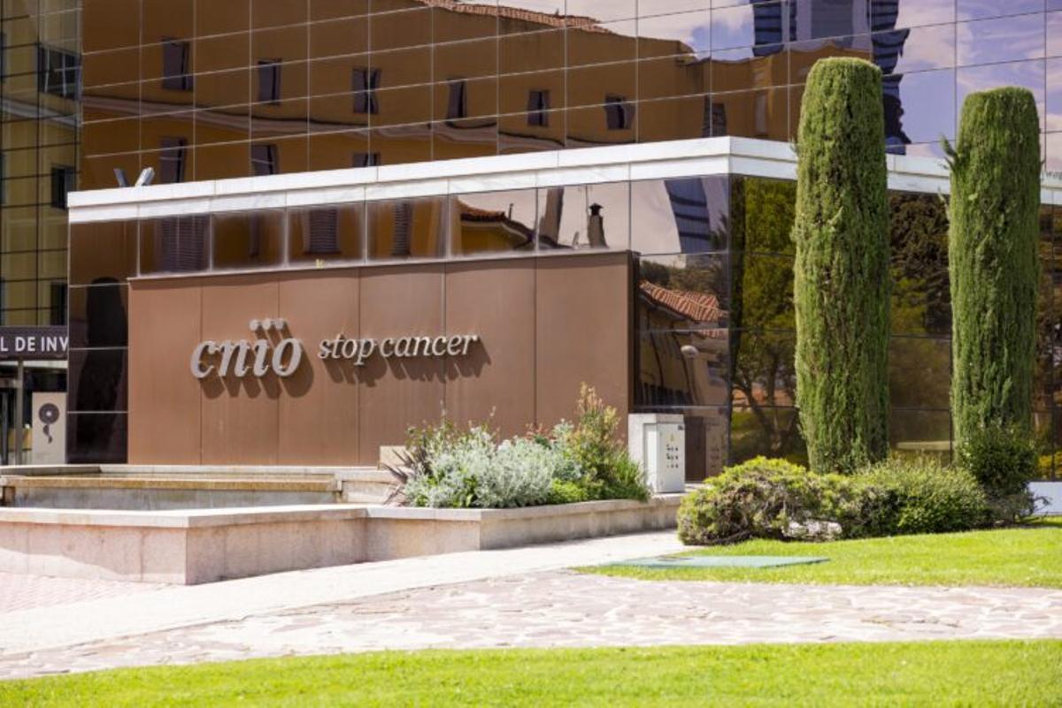 Vista de la entrada del Centro Nacional de Investigaciones Oncológicas.