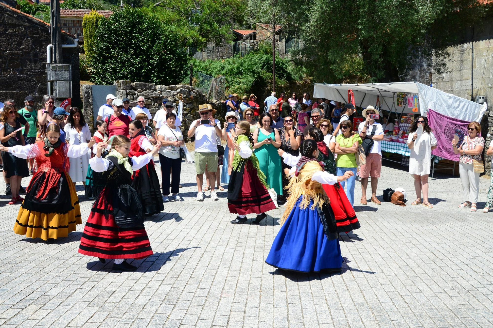 As celebracións do Día de Santiago en Ermelo, "berce do Morrazo"