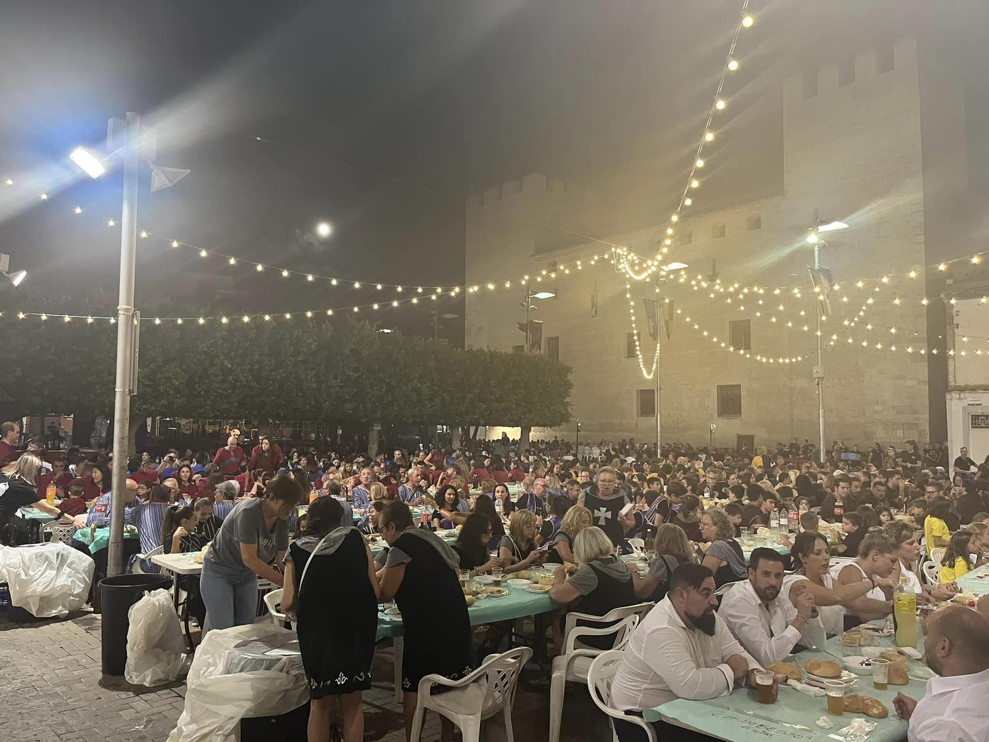 Nit de l'Olla de los moros y cristianos de Alaquàs.