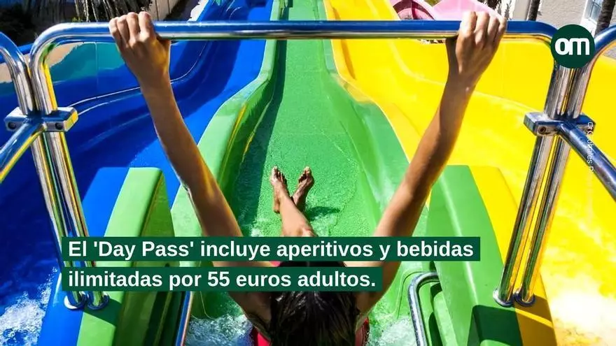 El hotel de Estepona con parque acuático, ocho piscinas y pase de día para familias