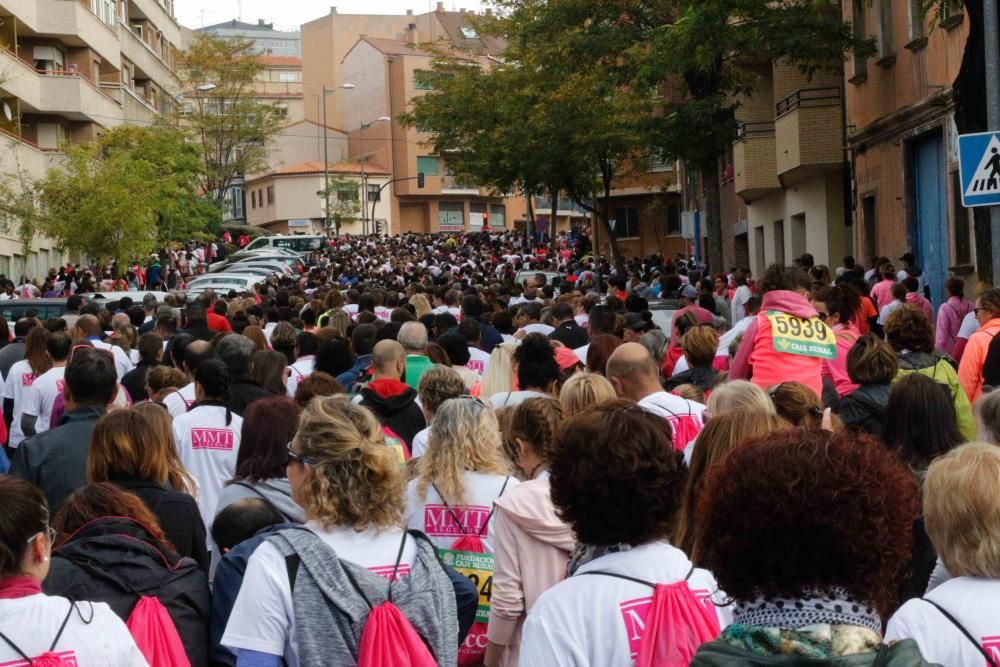 10.000 zamoranos se tiñen de rosa contra el cáncer