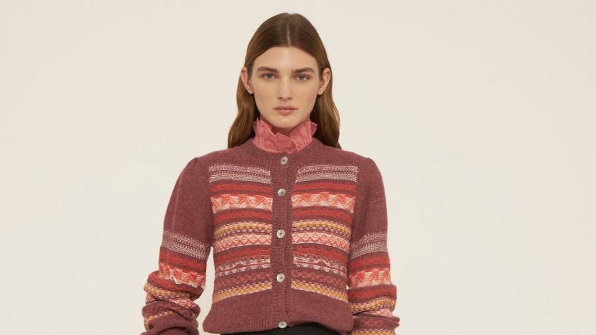 Cárdigans de colores que pondrán alegría a tus looks de invierno