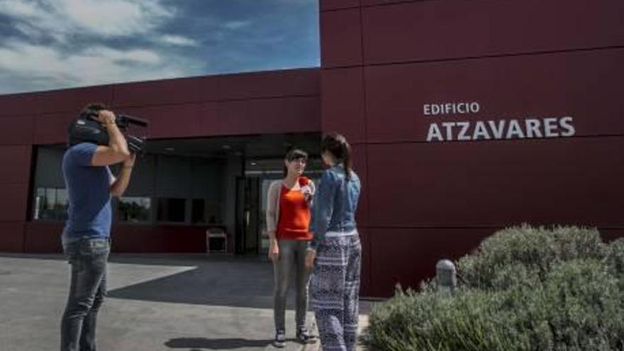 La UMH impartirá el Grado en Comunicación Audiovisual por la tarde y en el edificio Atzavares