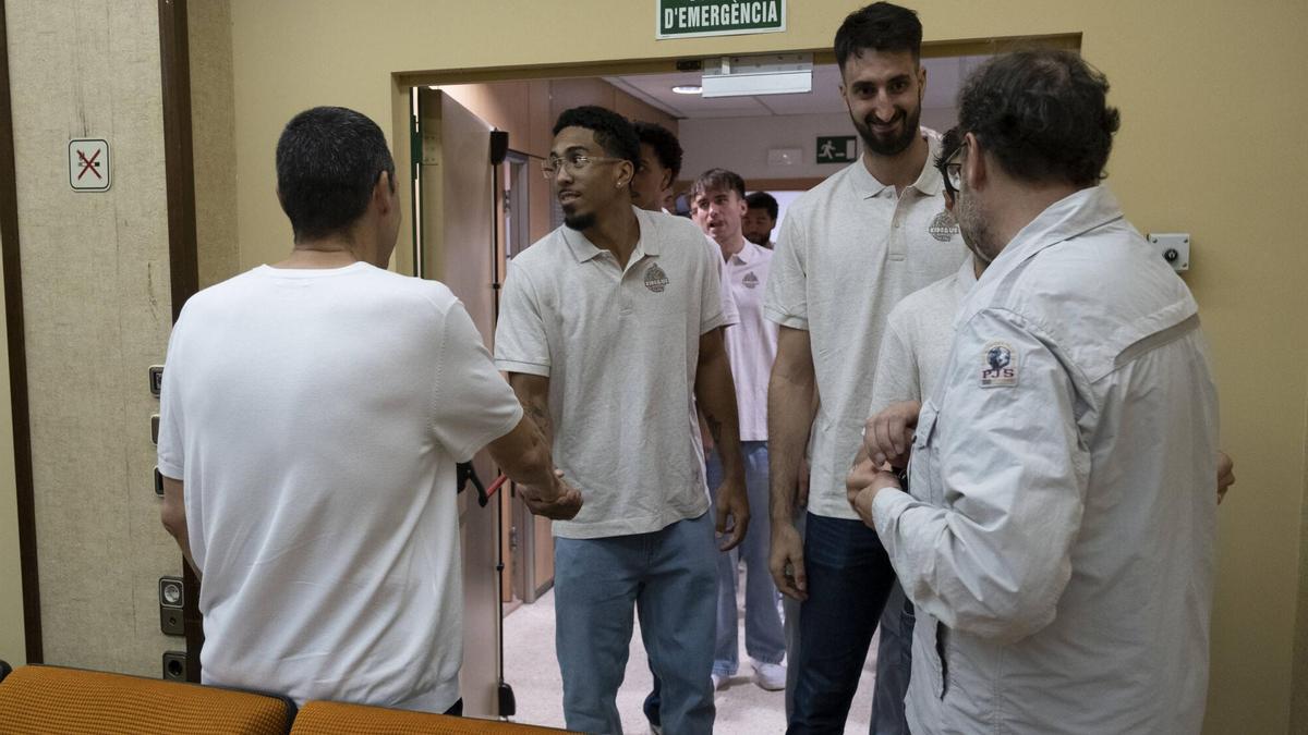 La sobrecàrrega que va impedir debutar Lucas Beaufort evoluciona de manera favorable