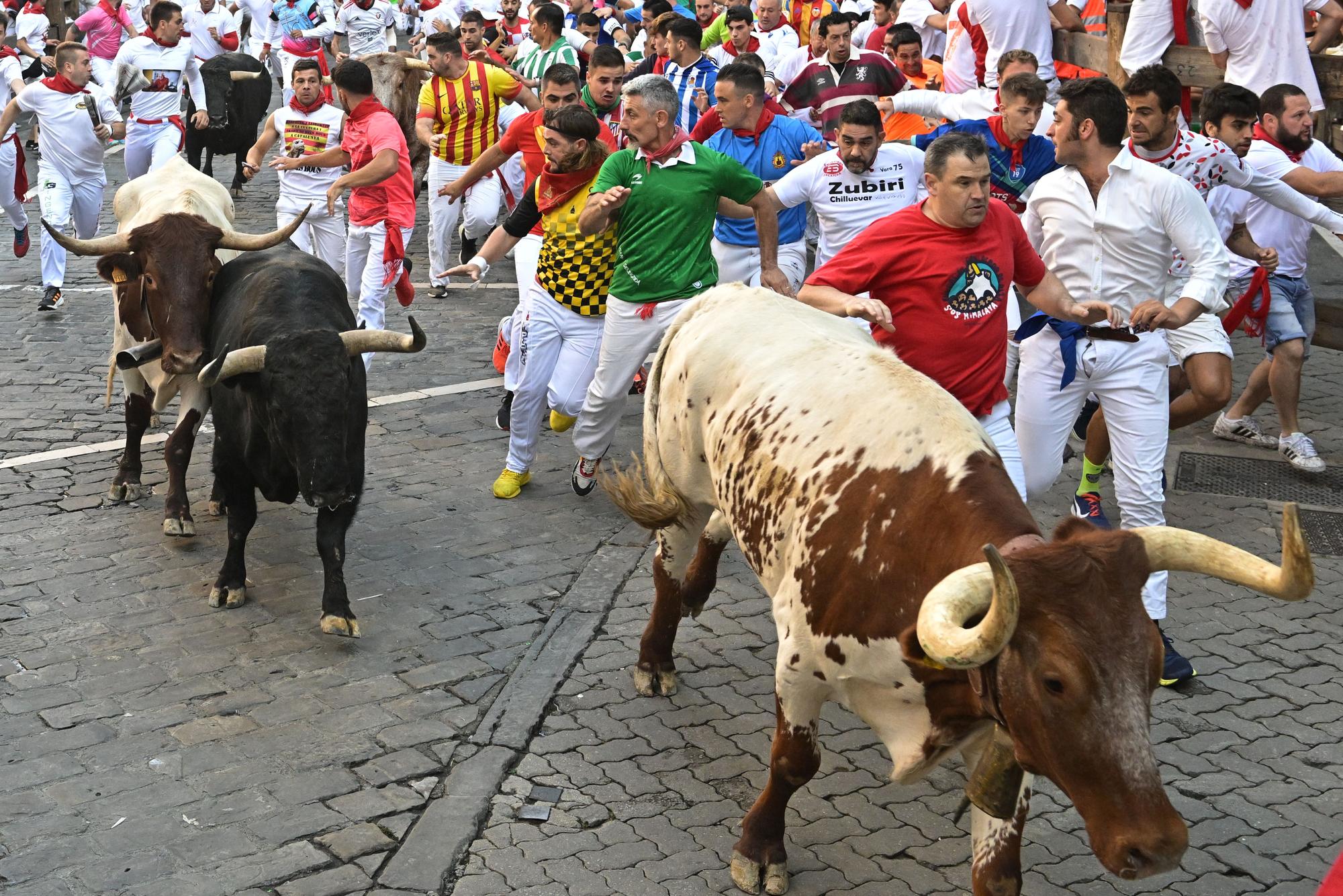 El sexto encierro de los Sanfermines 2022, en imágenes