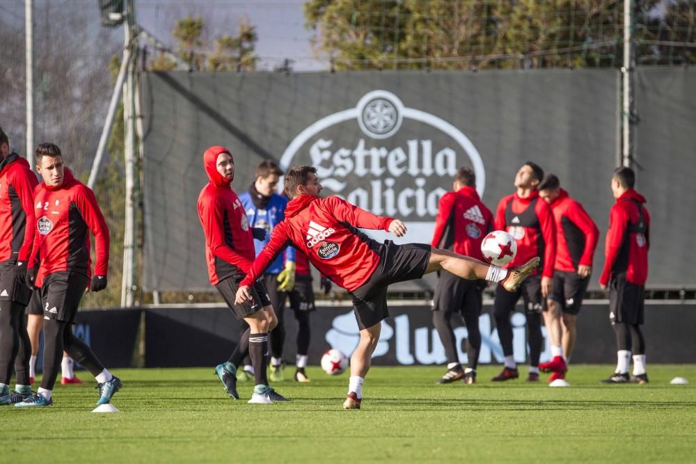 El Celta reanuda los entrenamientos para preparar el encuentro contra el Barcelona en Copa